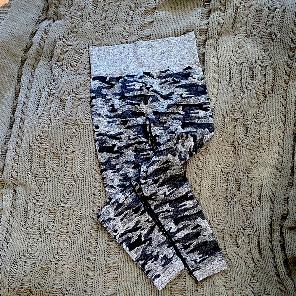Amazon scrunch booty leggings Medium